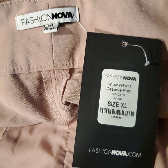 Fashion Nova rose colored Know what I deserve pants NWT - Picture 8 of 9